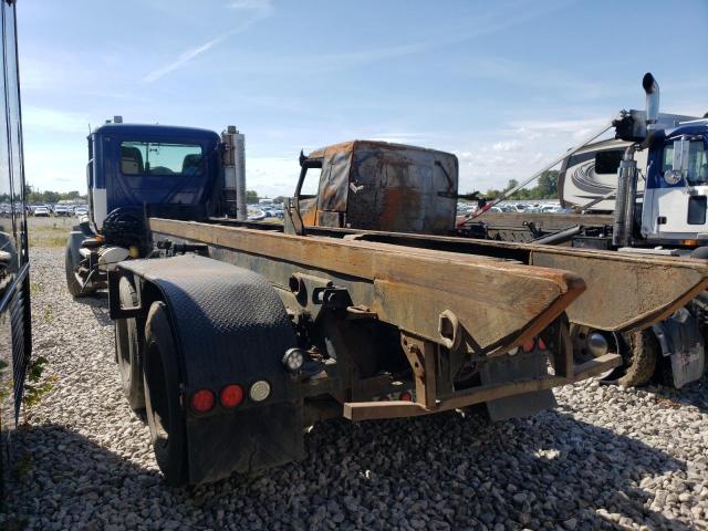 2010 MACK 800 GU800 - TRUCKS SEMI TRUCK