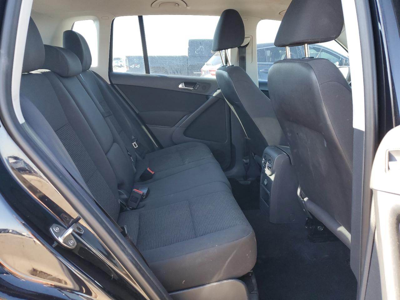 2013 Volkswagen Tiguan S VIN: WVGAV3AX3DW595170 Lot: 81466035