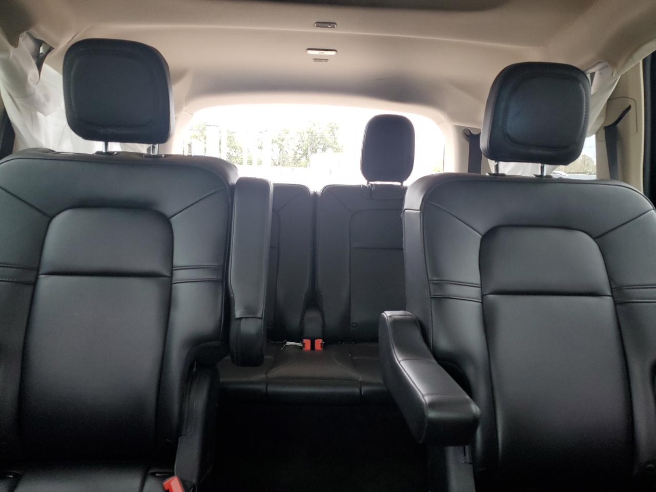 2023 Lincoln Aviator VIN: 5LM5J6XC4PGL22690 Lot: 71225085