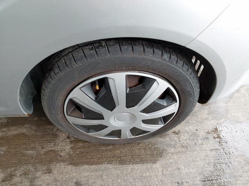 2009 FORD FIESTA EDGE 60 