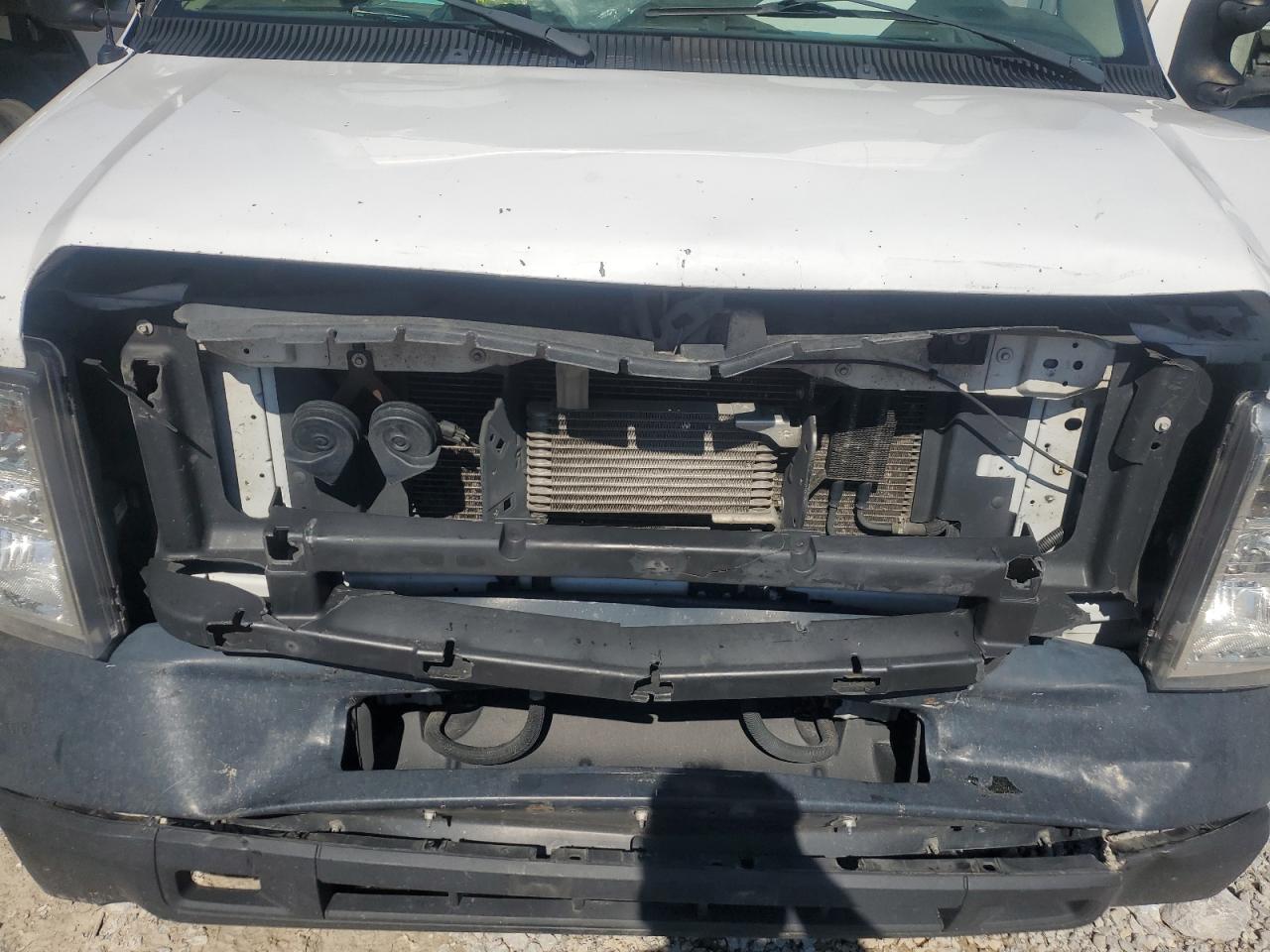 2018 Ford Econoline E-350 Box Truck VIN: 1FDWE3FS4JDC25906 Lot: 71270955