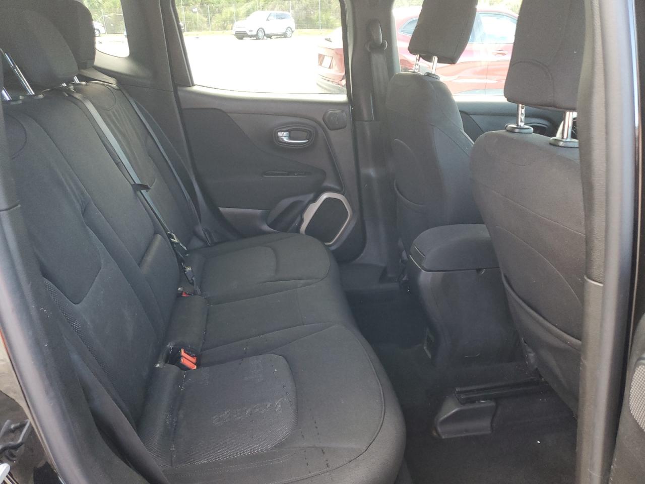 2015 Jeep Renegade Latitude VIN: ZACCJABT5FPB33492 Lot: 82049595