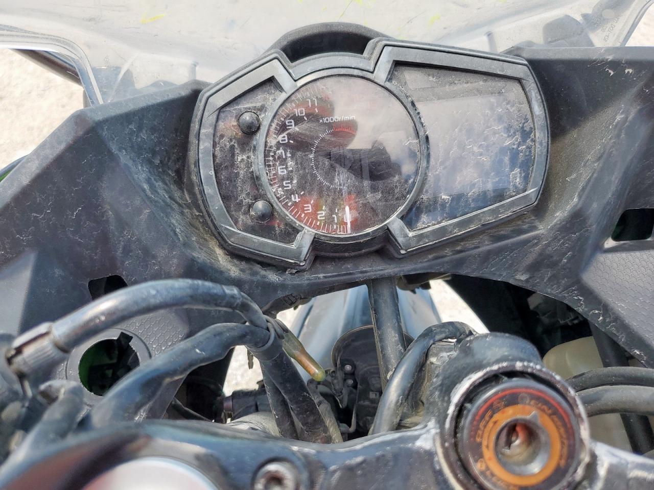 2022 Kawasaki Ex400 VIN: JKAEXKG1XNDAH2165 Lot: 71222635