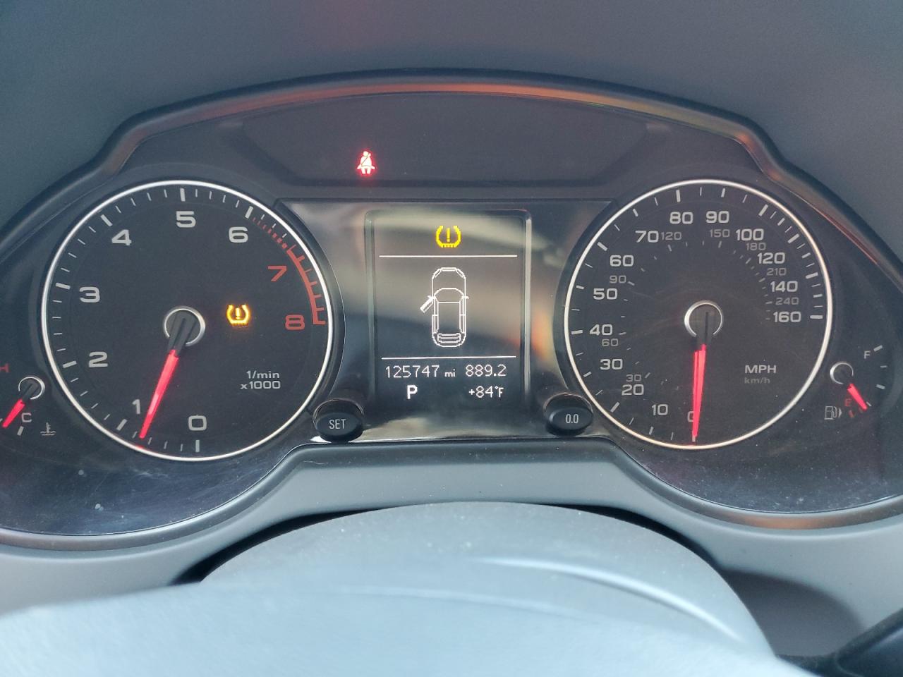 2013 Audi Q5 Premium VIN: WA1CFAFP9DA064411 Lot: 81336805