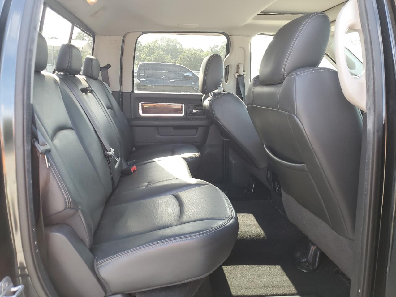 2010 Dodge Ram 1500 VIN: 1D7RV1CT4AS140228 Lot: 82086365