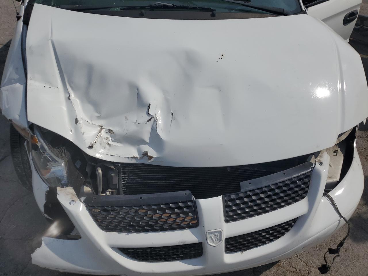 2004 Dodge Grand Caravan C/V VIN: 1D4GP23R14B537117 Lot: 81477385