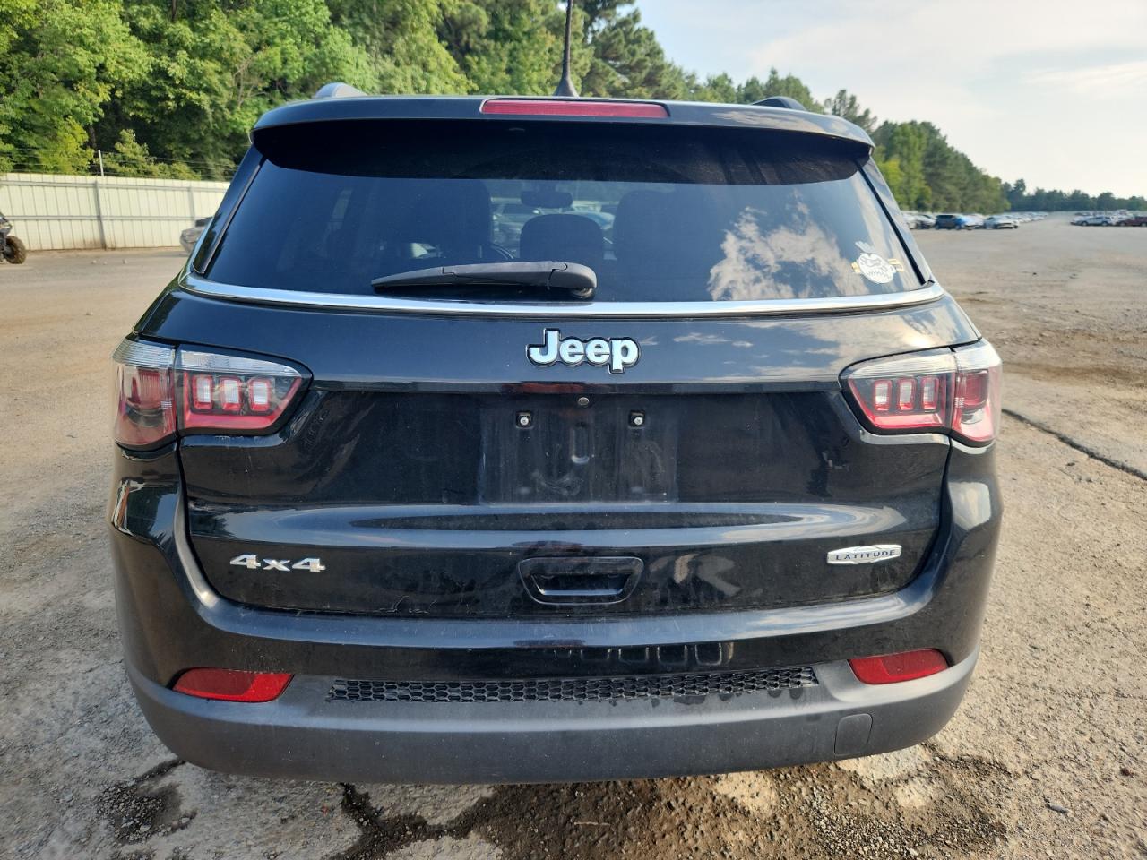 2020 Jeep Compass Latitude VIN: 3C4NJDBB1LT150182 Lot: 81210835