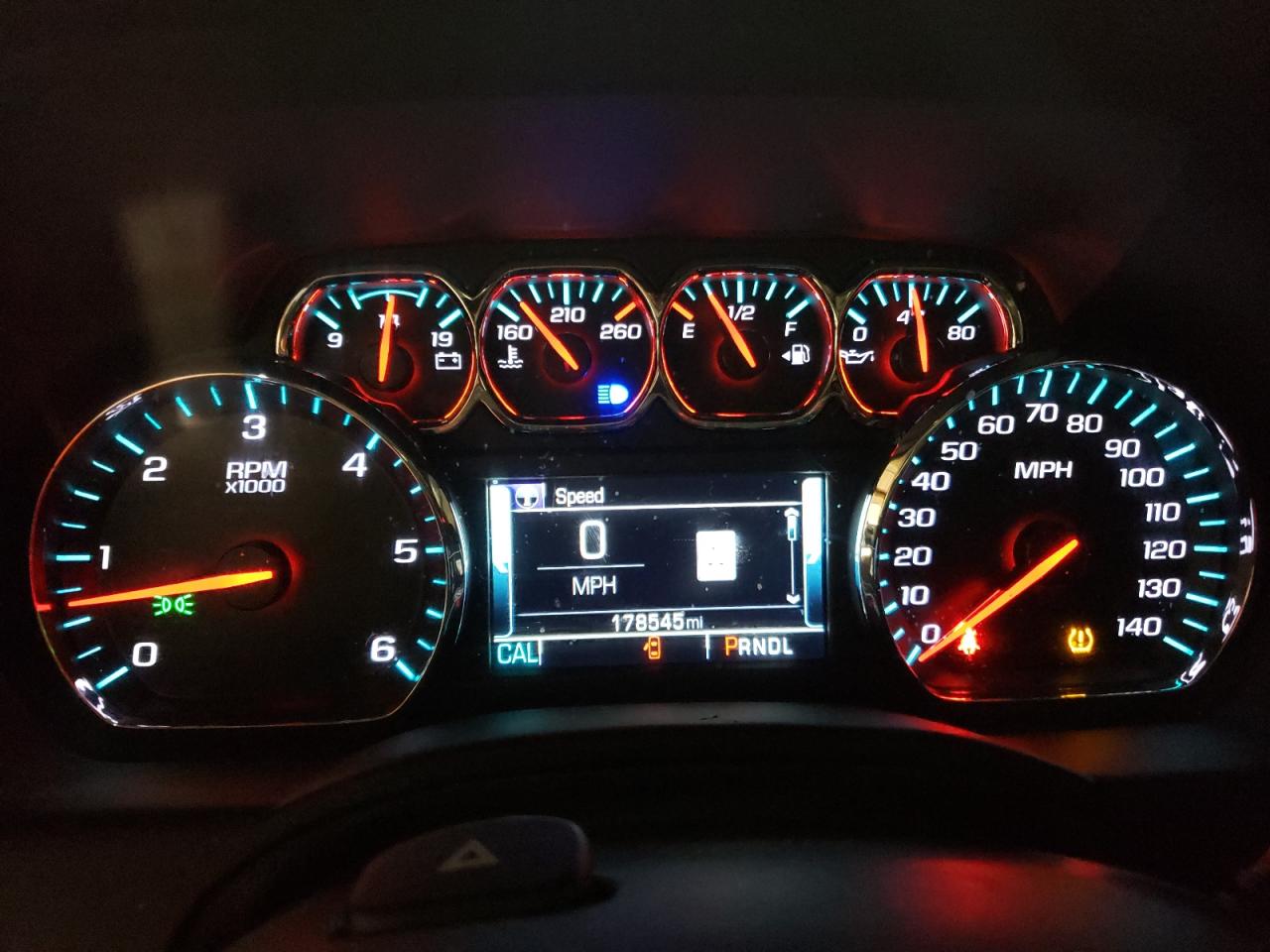 2018 GMC Yukon Xl K1500 Slt VIN: 1GKS2GKC7JR123587 Lot: 83829855