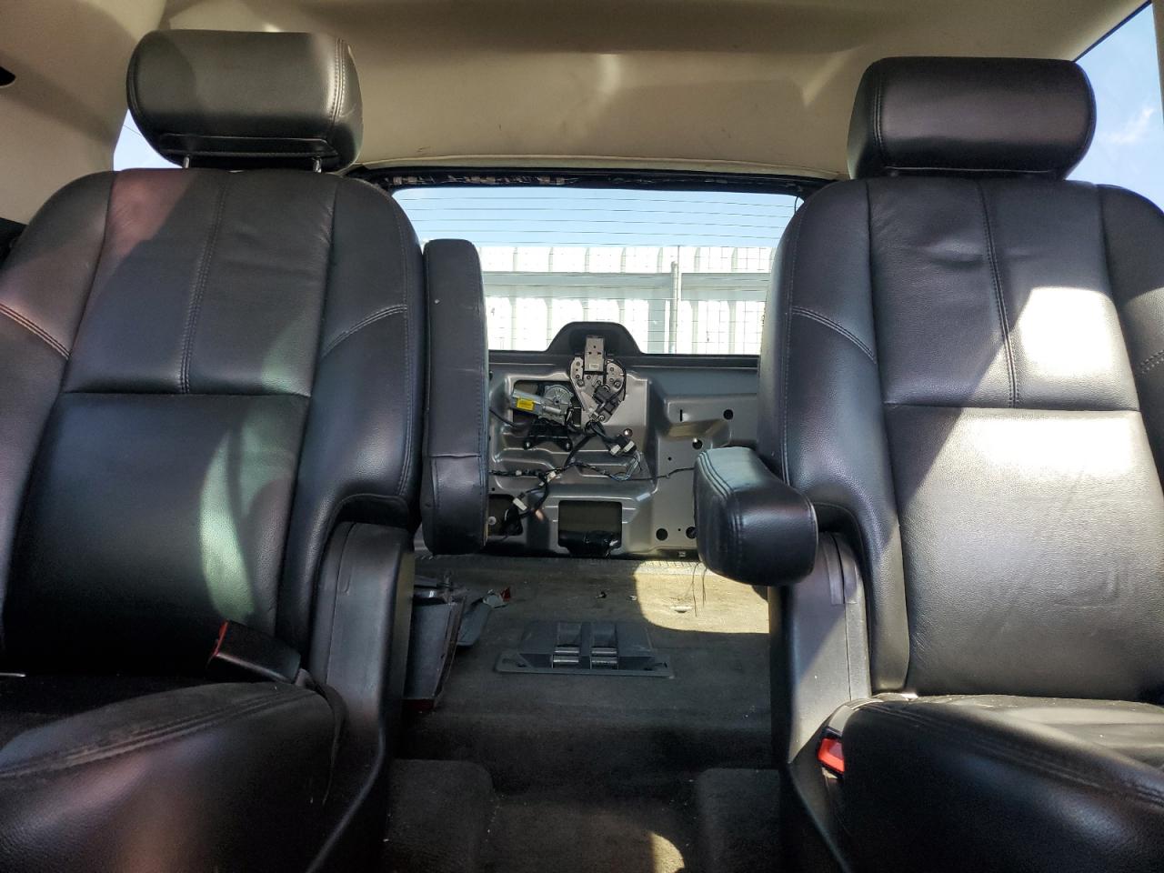 2008 Chevrolet Tahoe K1500 VIN: 1GNFK13068J182385 Lot: 80641085