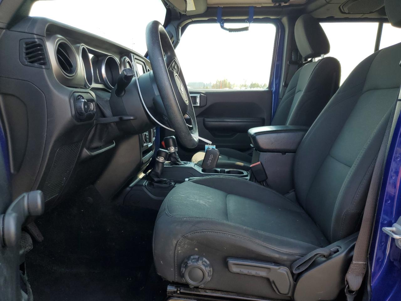 2018 Jeep Wrangler Unlimited Sport VIN: 1C4HJXDN6JW293772 Lot: 71725535