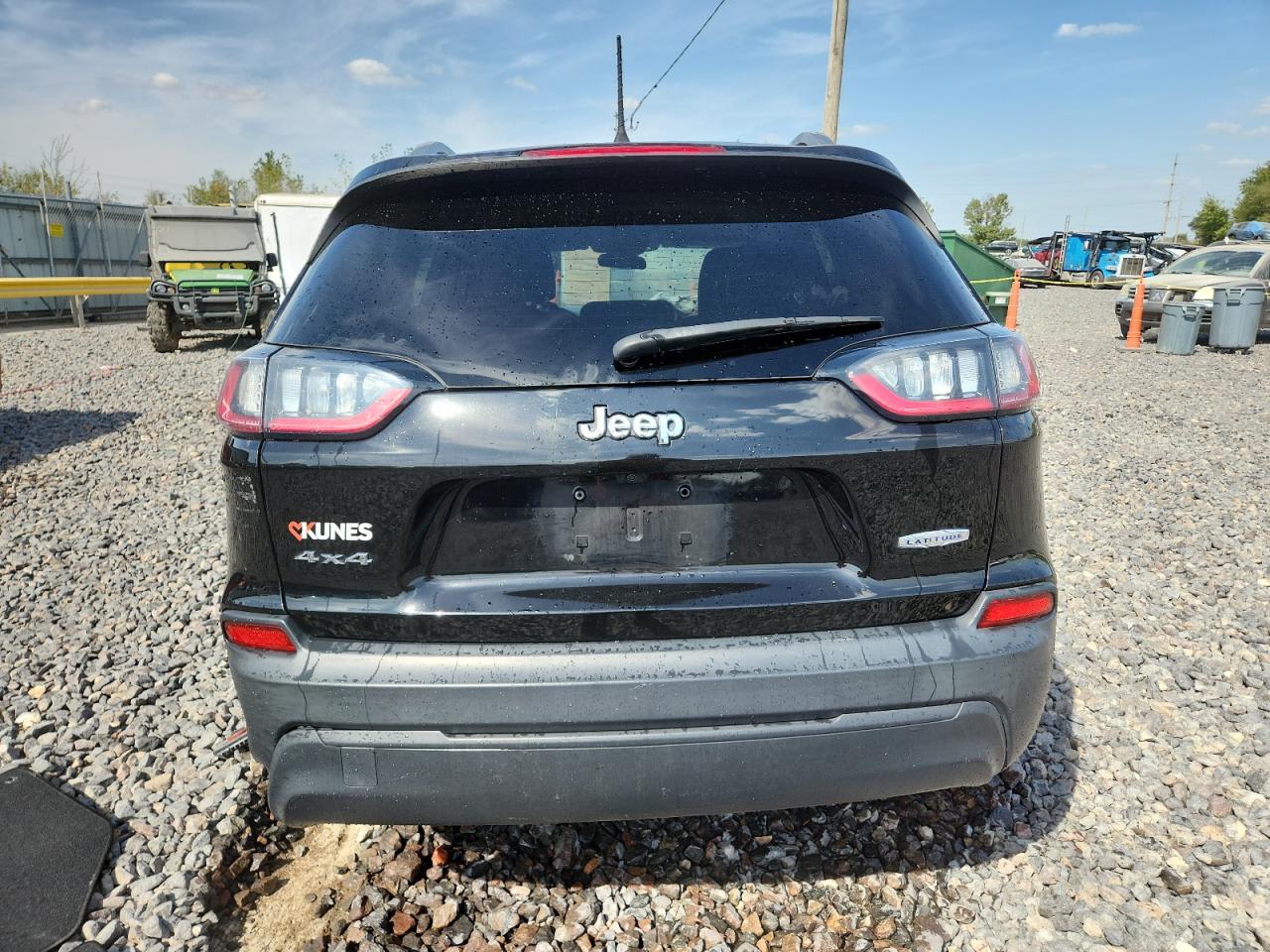 2019 Jeep Cherokee Latitude Plus VIN: 1C4PJMLB8KD199018 Lot: 84616375