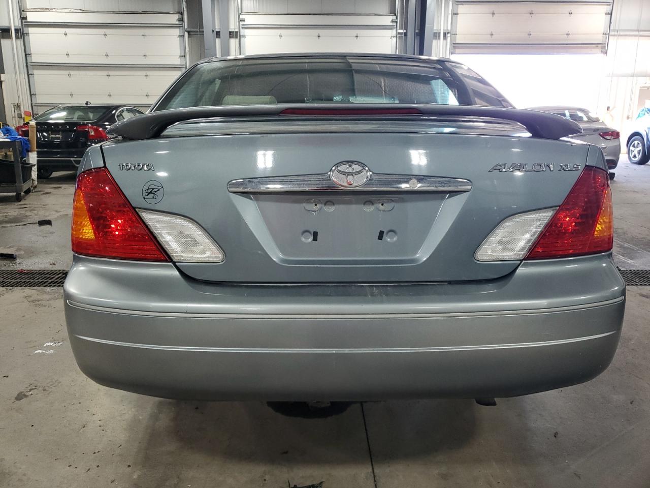 2001 Toyota Avalon Xl VIN: 4T1BF28B71U144207 Lot: 82162925
