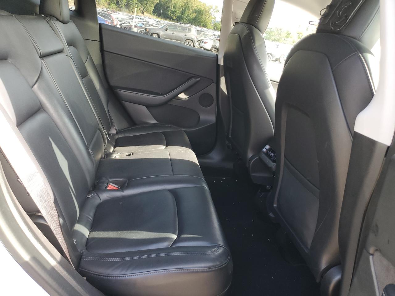 2020 Tesla Model Y VIN: 5YJYGDEEXLF047102 Lot: 71152435