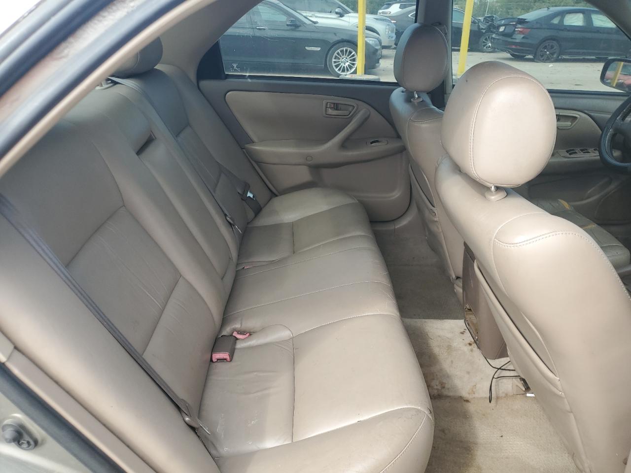 1999 Toyota Camry Le VIN: 4T1BF28K8XU085256 Lot: 80155825