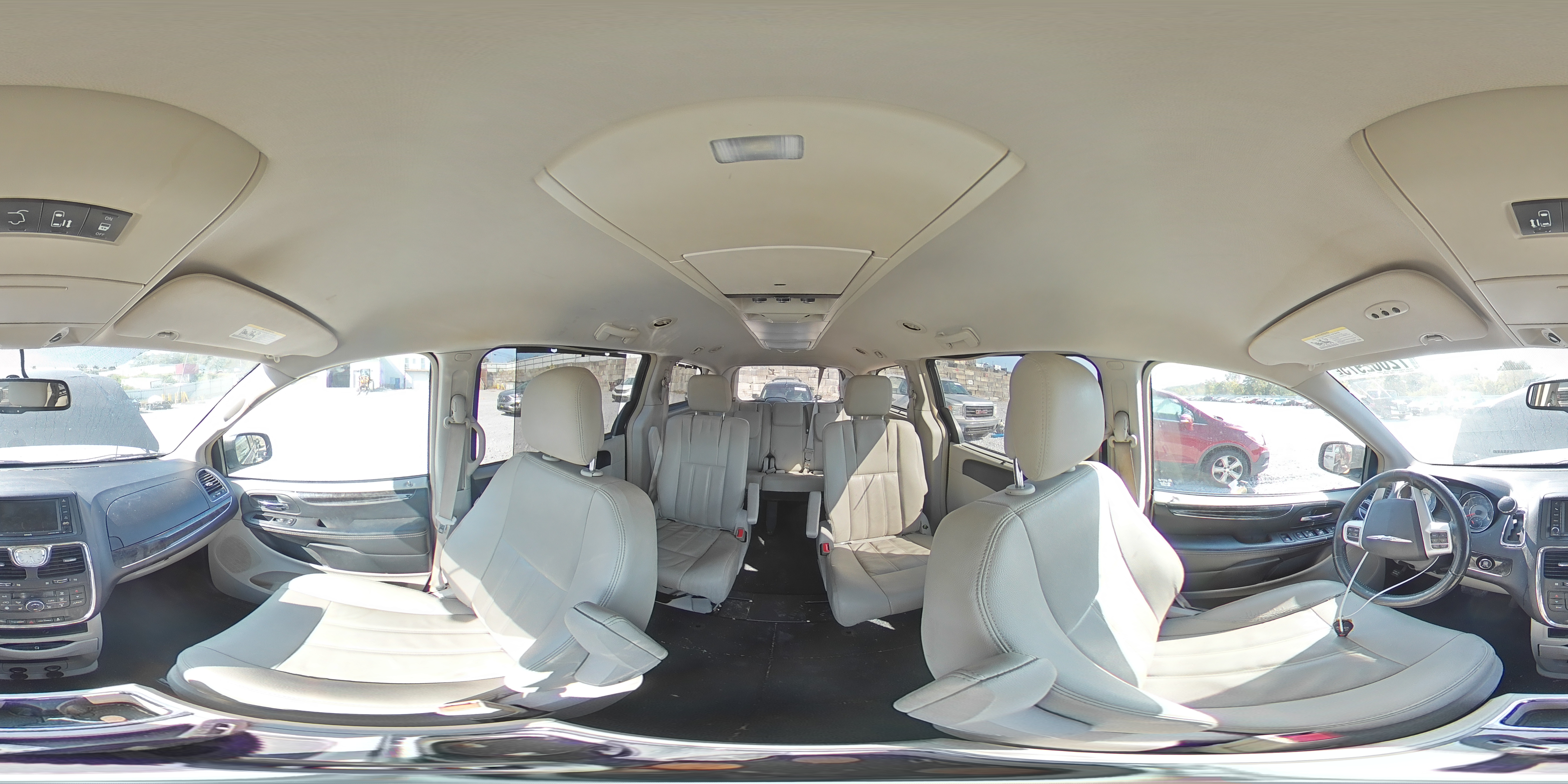 2015 Chrysler Town & Country Touring VIN: 2C4RC1BG7FR664647 Lot: 72002975