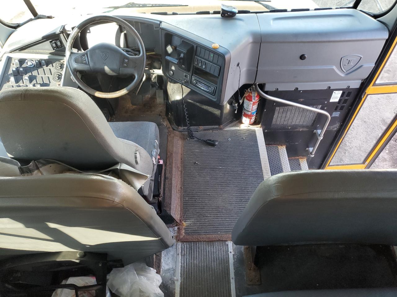 2014 Ic Corporation Ce Series School - School Bus VIN: 4DRBUAAN8EB780639 Lot: 83871605