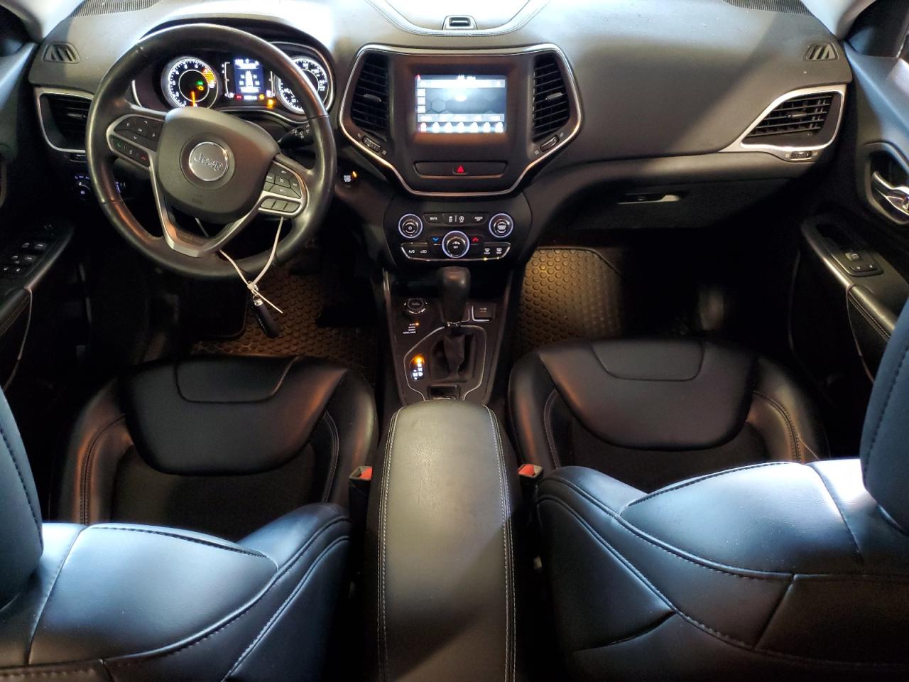 2019 Jeep Cherokee Latitude Plus VIN: 1C4PJMLX9KD113856 Lot: 71982505