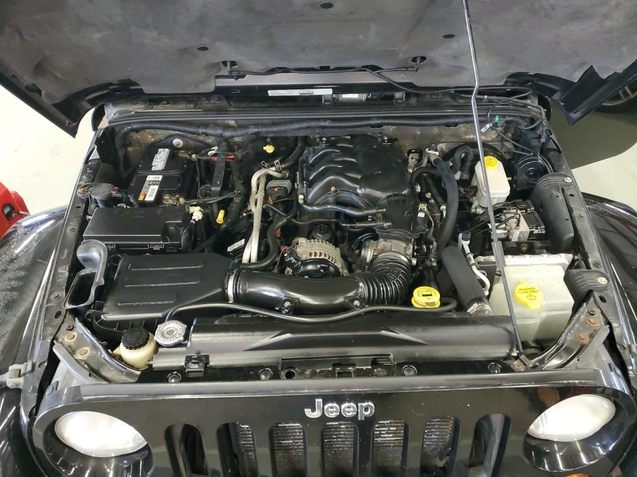 2013 Jeep Wrangler Unlimited Sahara VIN: 1C4HJWEG5DL523964 Lot: 80513615