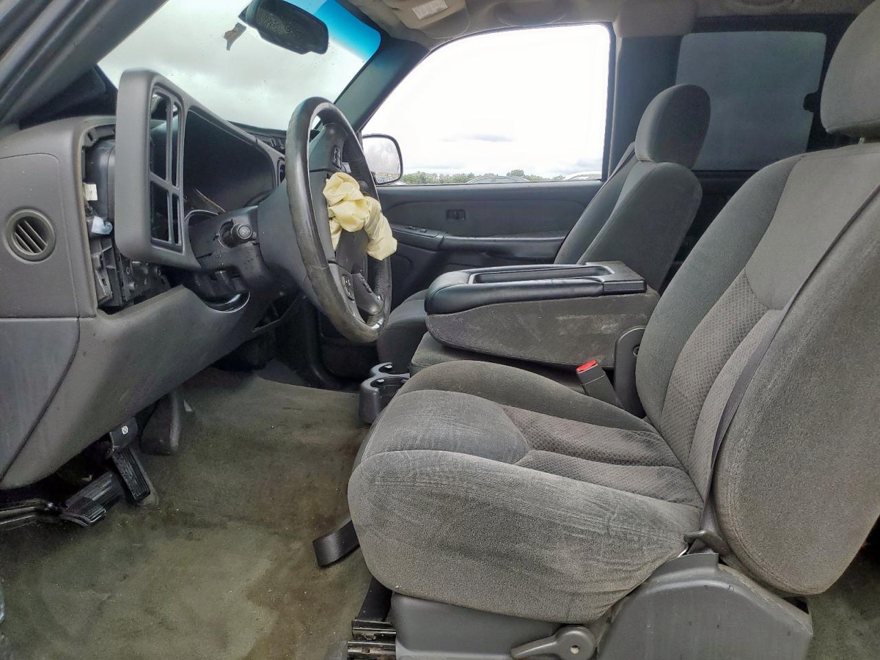 2003 Chevrolet Silverado C1500 VIN: 2GCEC19V131407075 Lot: 82038005