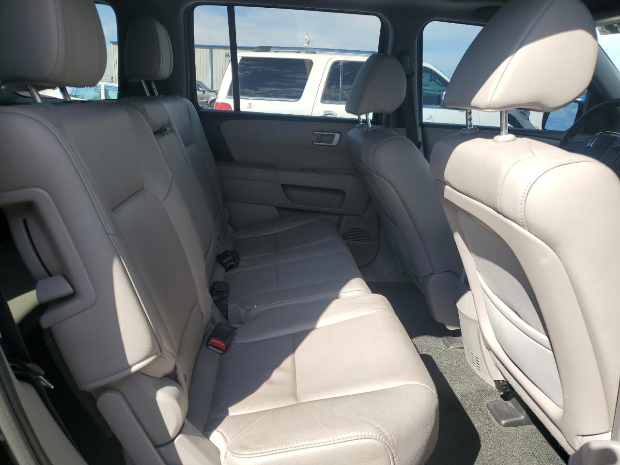 2015 Honda Pilot Exl VIN: 5FNYF4H57FB024458 Lot: 81697935