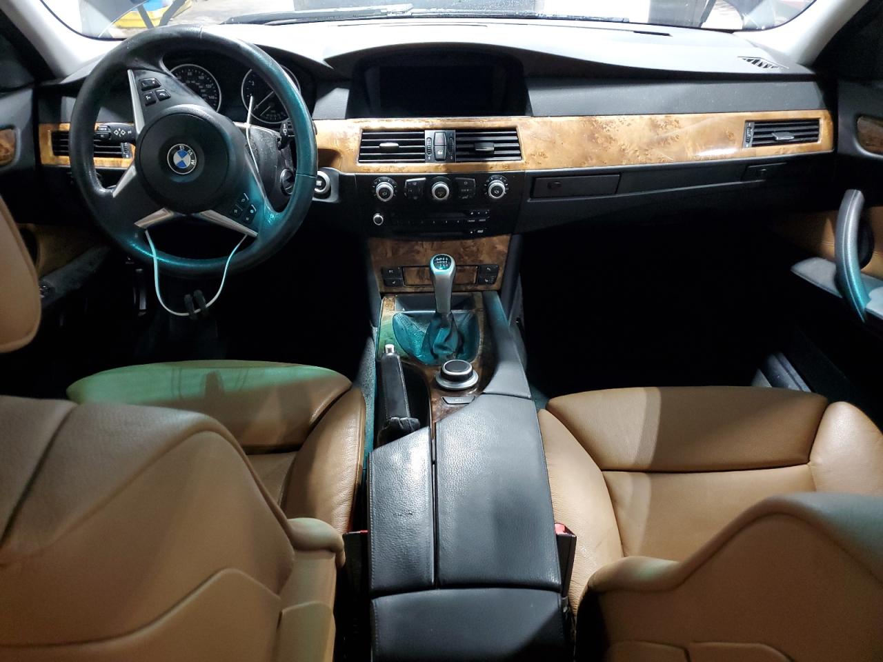 2008 BMW 535 Xi VIN: WBANV935X8CW51081 Lot: 83937915