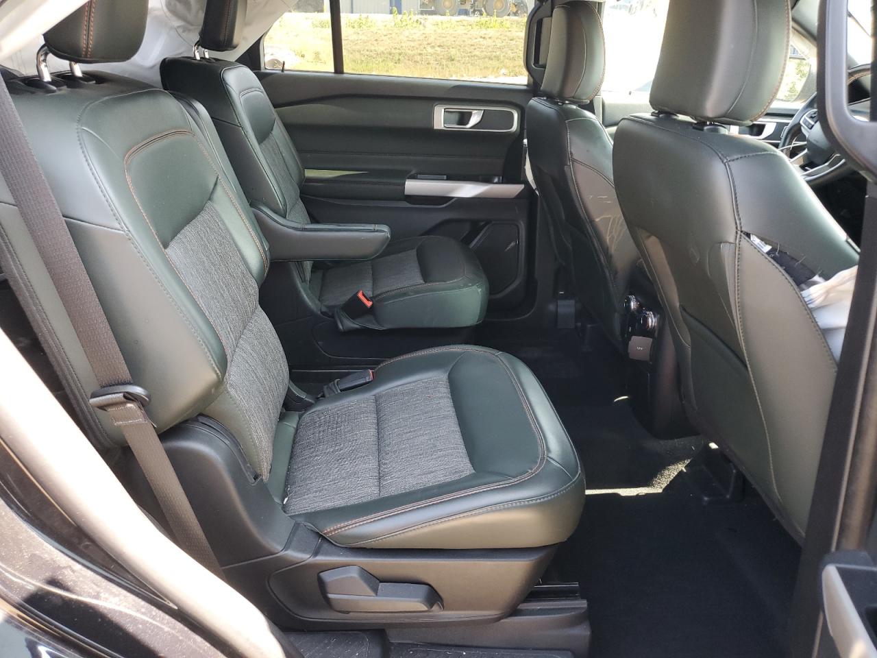 2022 Ford Explorer Timberline VIN: 1FMSK8JH1NGC30548 Lot: 71648655