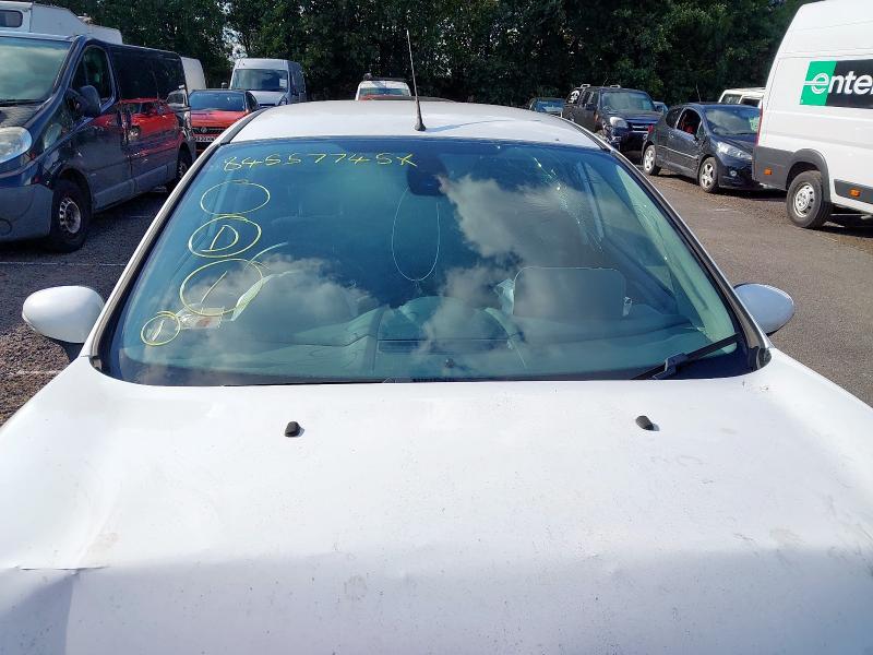 2011 FORD FIESTA TITANIUM AUTO 