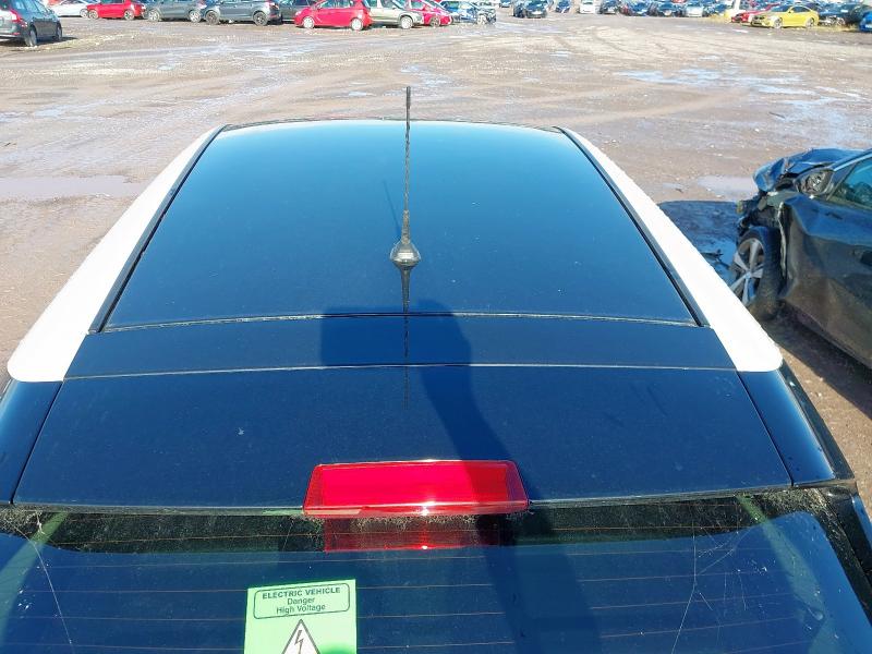 2018 NISSAN LEAF TEKNA 