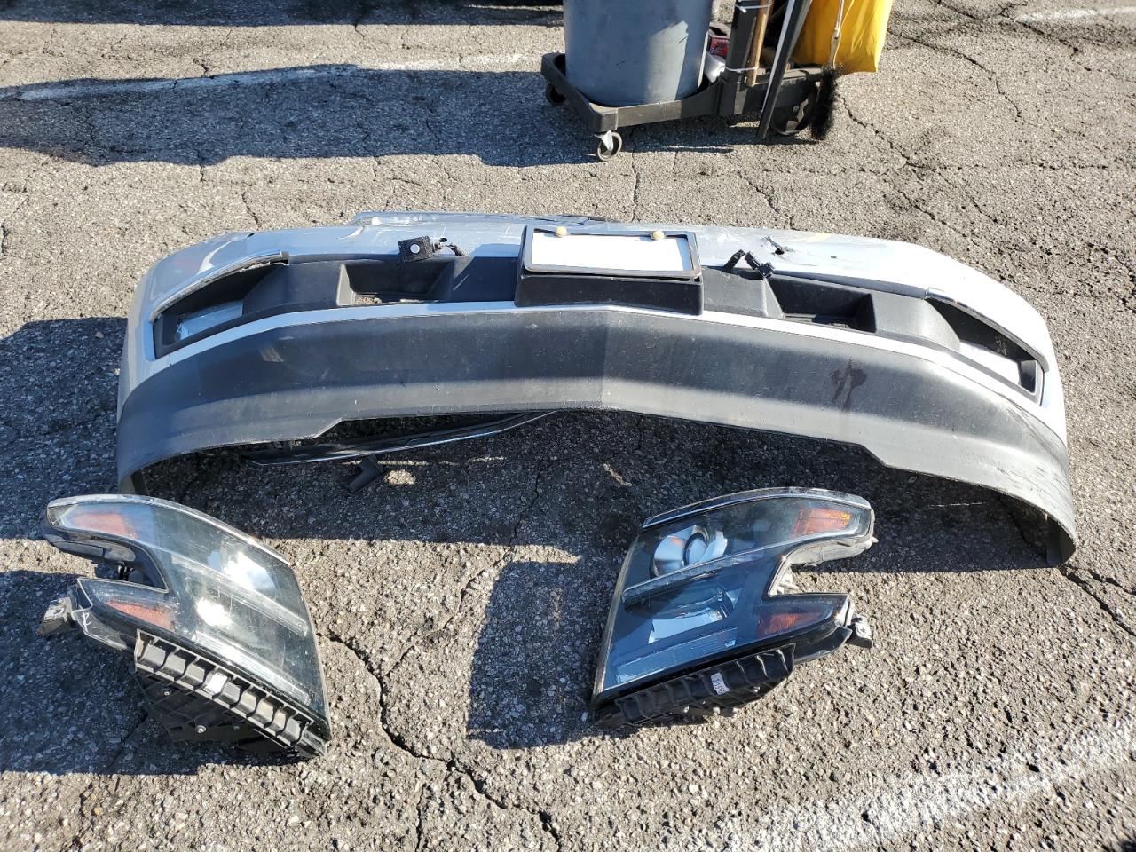 2016 Chevrolet Suburban K1500 Ltz VIN: 1GNSKJKC4GR343892 Lot: 70691725