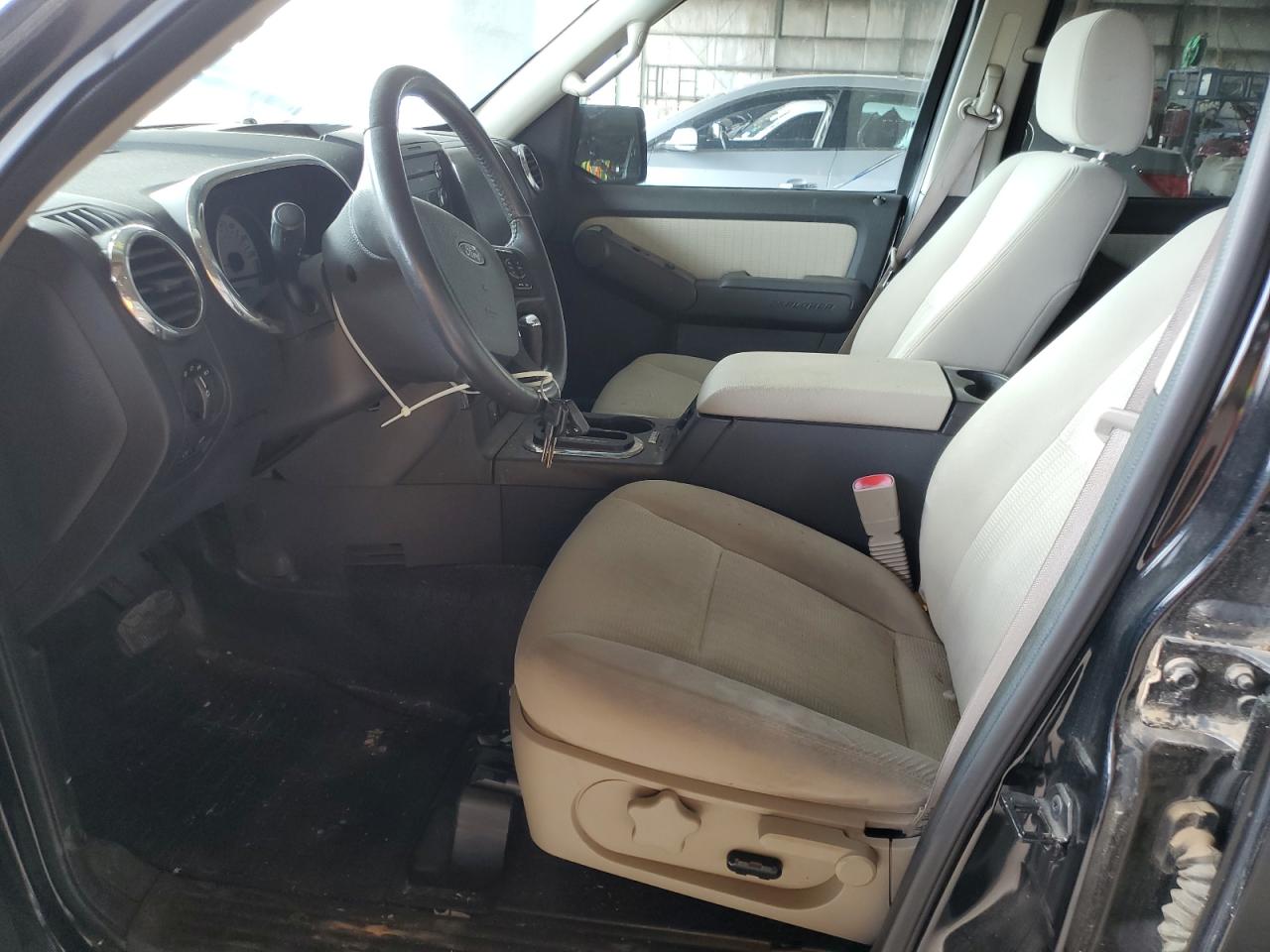 2008 Ford Explorer Sport Trac Xlt VIN: 1FMEU31E38UB08151 Lot: 81343645