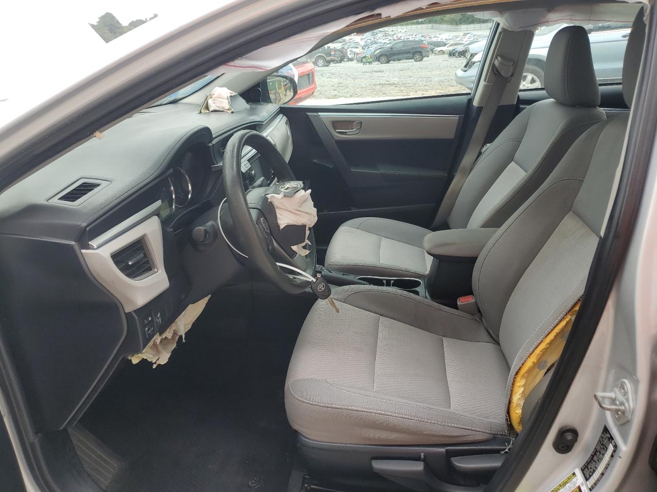 2015 Toyota Corolla L VIN: 2T1BURHE3FC330229 Lot: 83857025