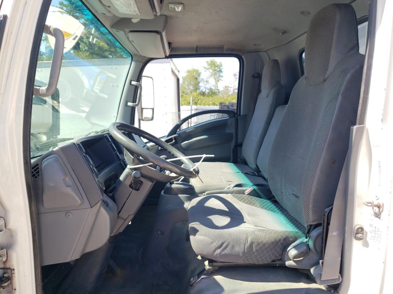 2012 Isuzu Nqr VIN: JALE5W163C7900382 Lot: 70831655