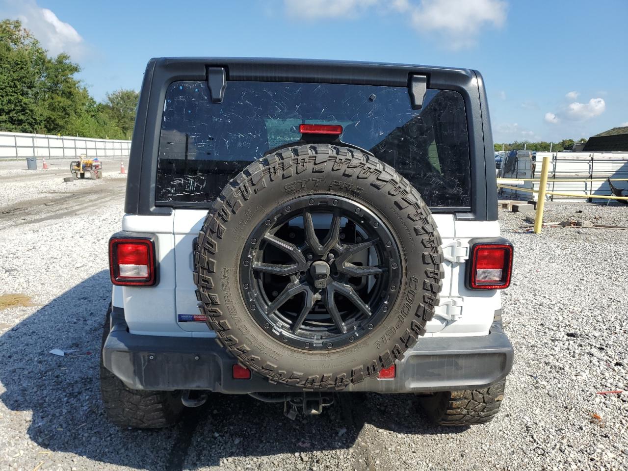 2020 Jeep Wrangler Unlimited Sahara VIN: 1C4HJXEN3LW147783 Lot: 81246425