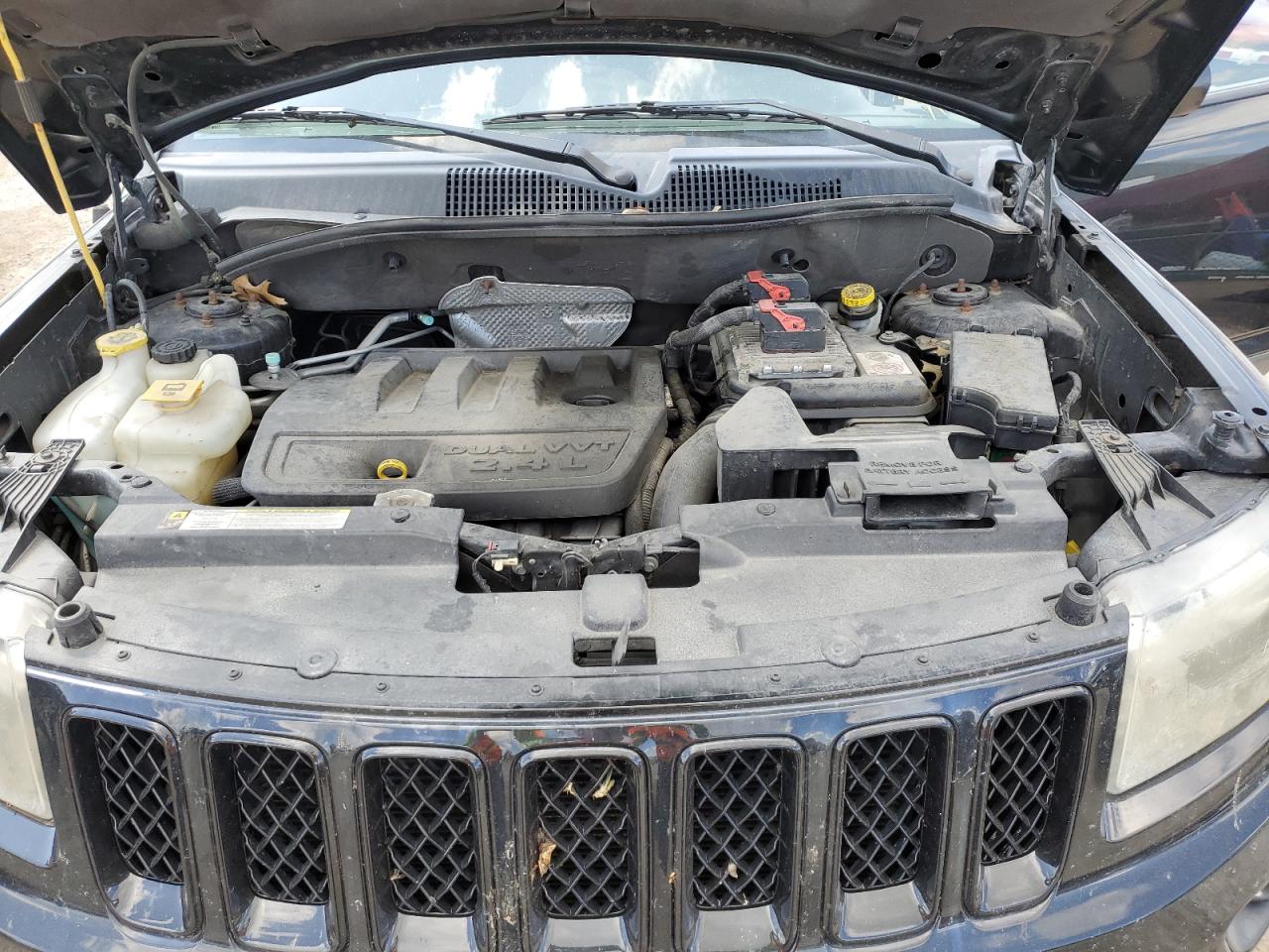 2012 Jeep Compass Latitude VIN: 1C4NJDEB0CD686090 Lot: 83808105