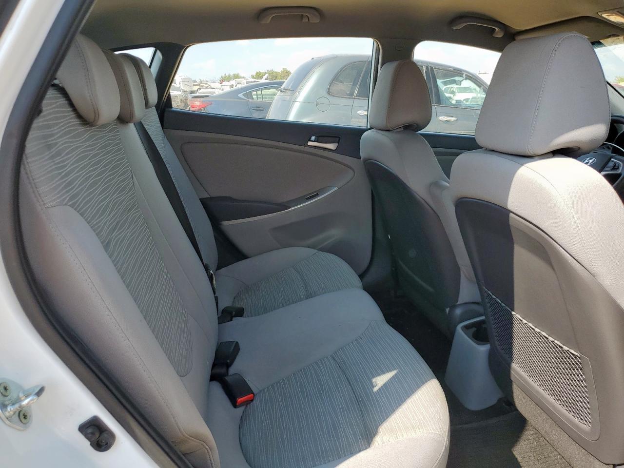 2015 Hyundai Accent Gs VIN: KMHCT5AE9FU199400 Lot: 80888885