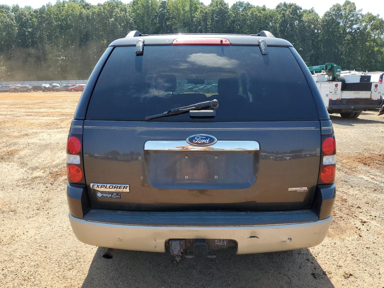2007 Ford Explorer Eddie Bauer VIN: 1FMEU74887UA77765 Lot: 71776435