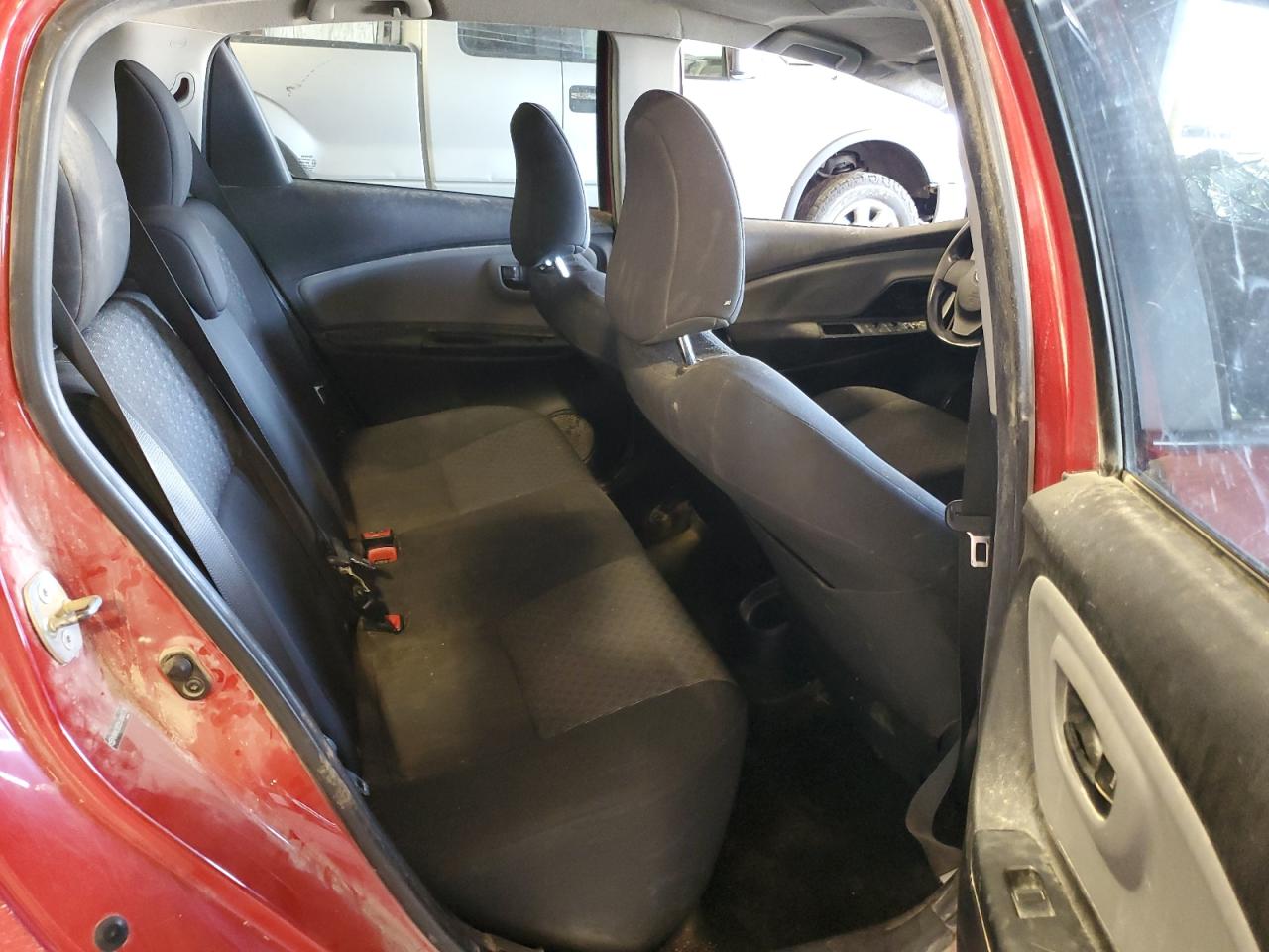 2015 Toyota Yaris VIN: VNKKTUD35FA043173 Lot: 81053615