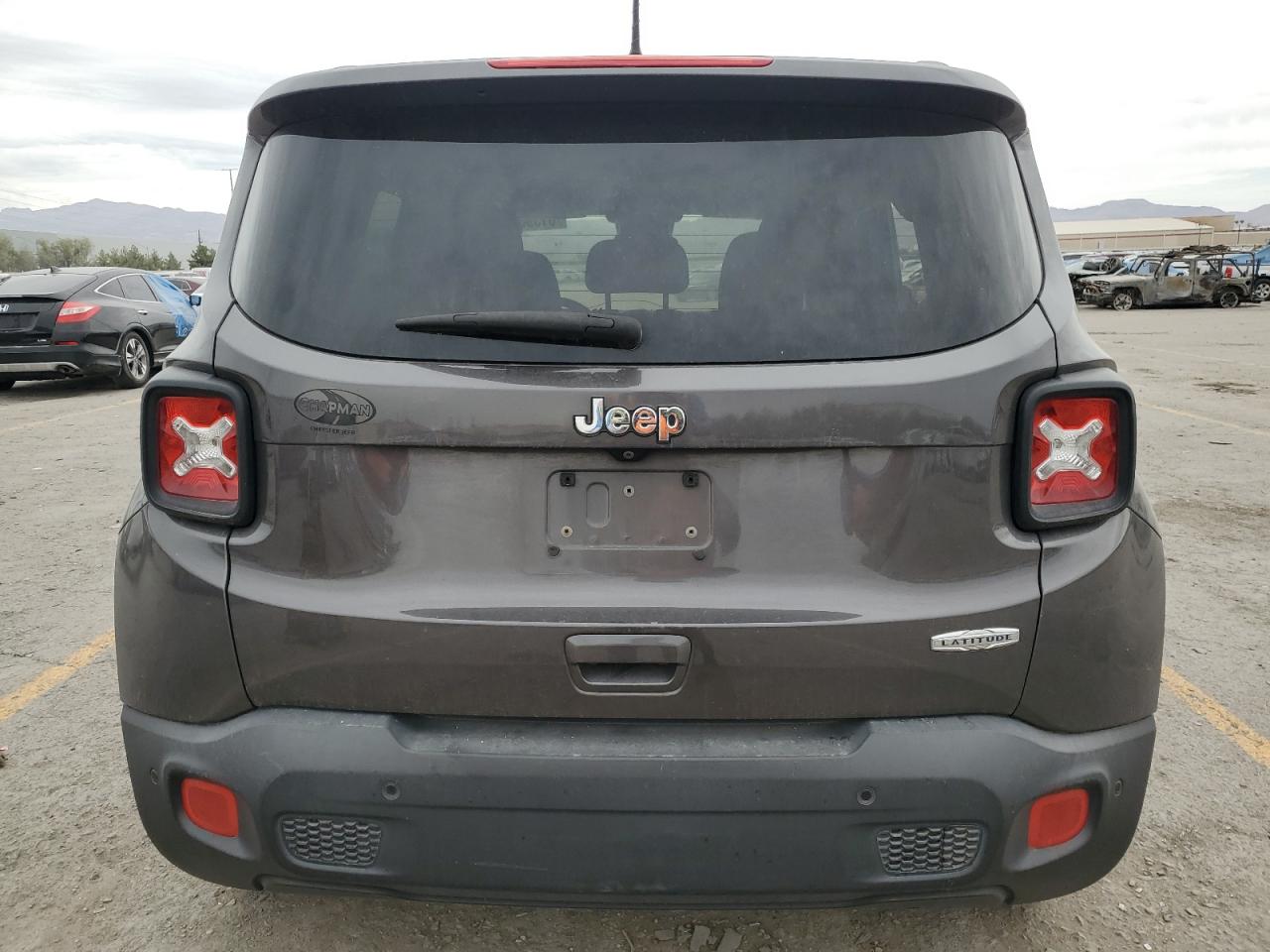 2018 Jeep Renegade Latitude VIN: ZACCJABB1JPH82304 Lot: 81396635