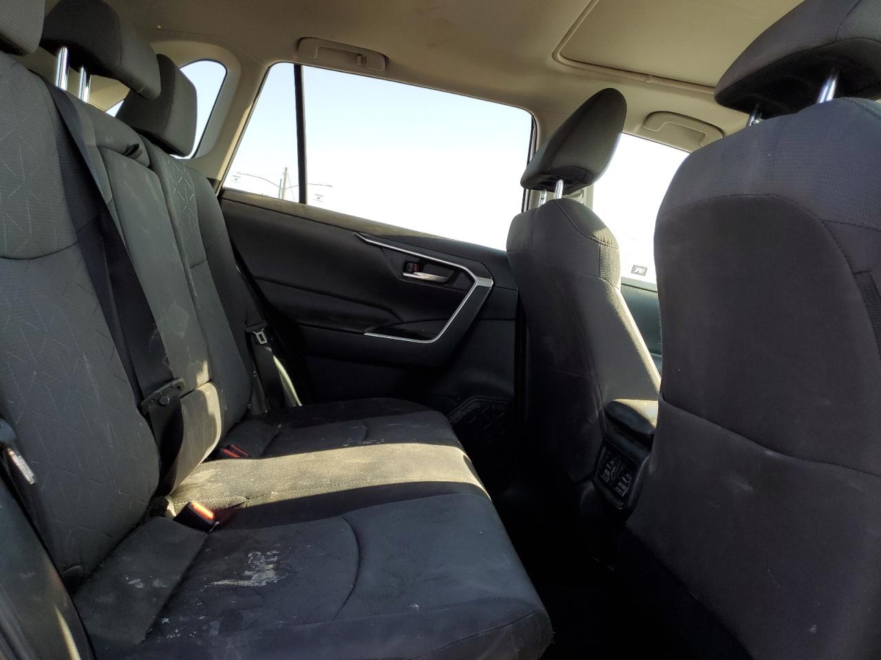 2021 Toyota Rav4 Xle VIN: 2T3RWRFV3MW114878 Lot: 81861705