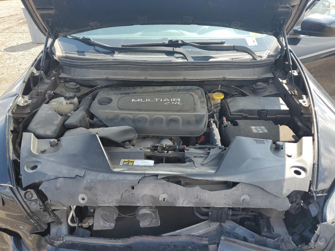 2014 Jeep Cherokee Latitude VIN: 1C4PJMCB5EW177759 Lot: 81013045