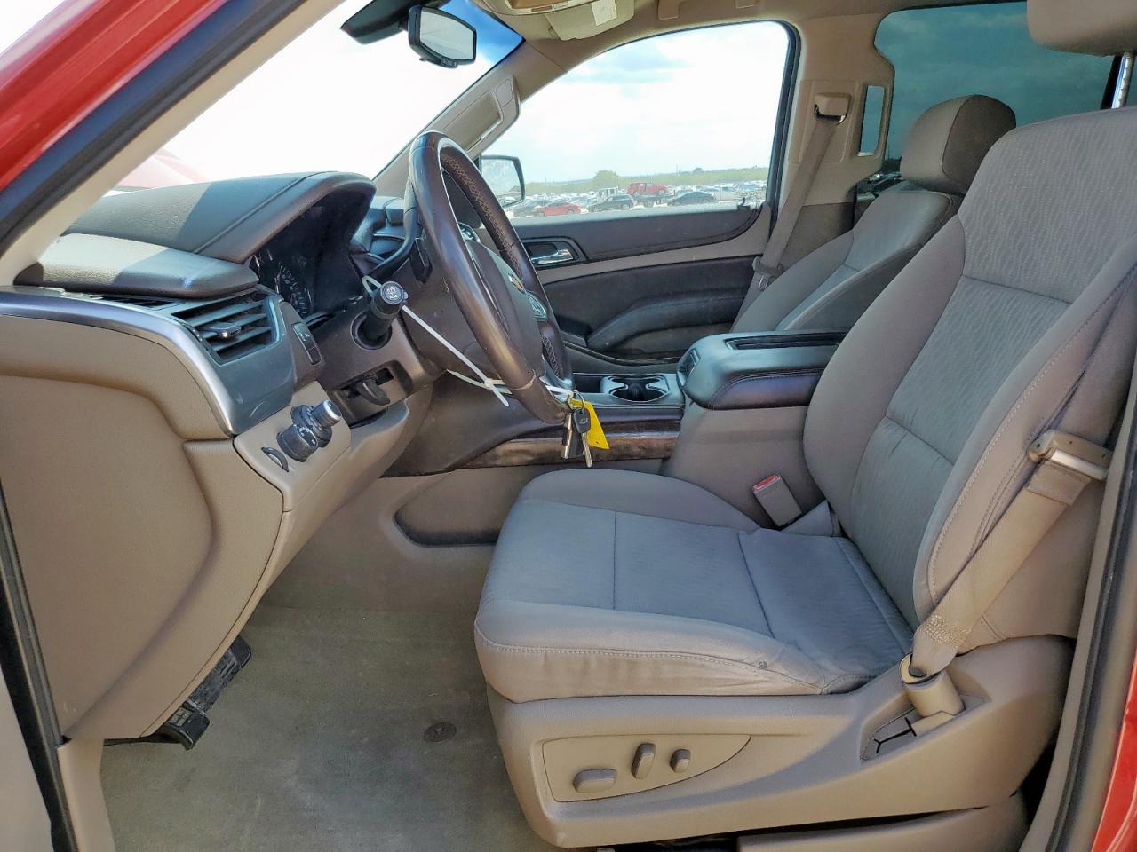 2015 Chevrolet Tahoe C1500 Ls VIN: 1GNSCAKC7FR638223 Lot: 83967245