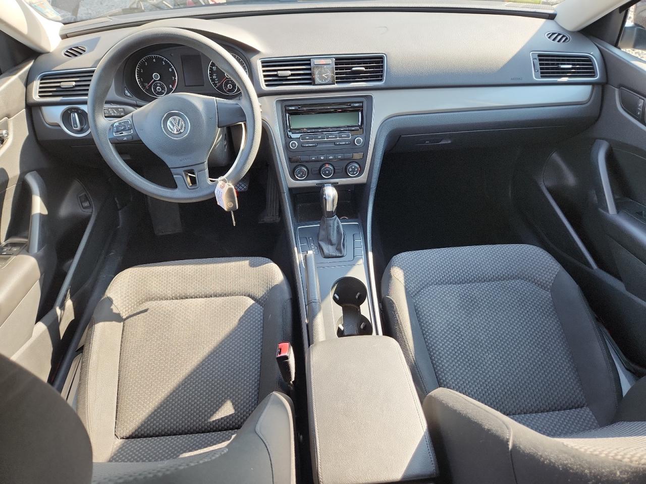 2015 Volkswagen Passat S VIN: 1VWAT7A30FC023540 Lot: 80643925