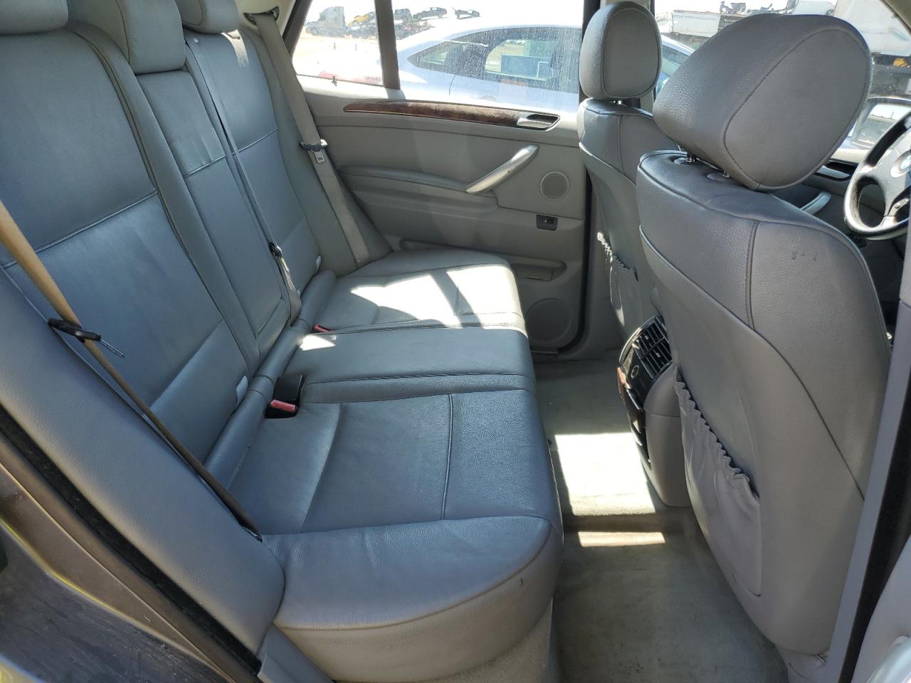 2003 BMW X5 4.4I VIN: 5UXFB33573LH48780 Lot: 81158425