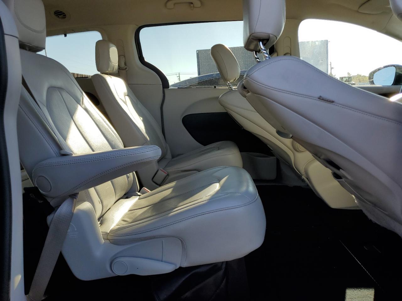 2017 Chrysler Pacifica Touring L Plus VIN: 2C4RC1EG0HR652712 Lot: 80629975