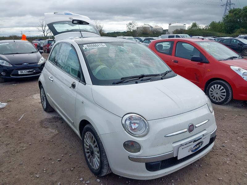 2011 FIAT 500 LOUNGE