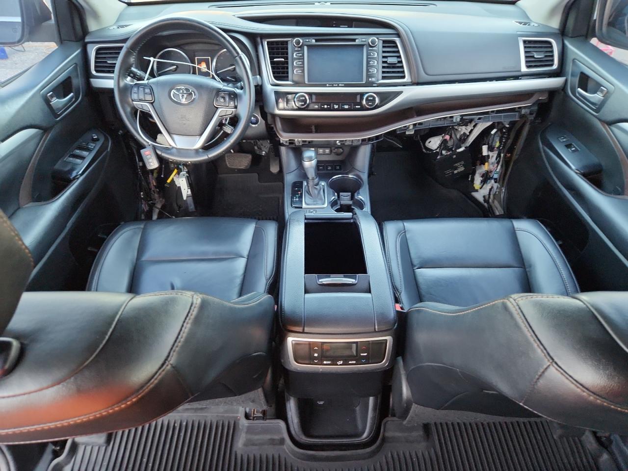 2019 Toyota Highlander Se VIN: 5TDJZRFH7KS566359 Lot: 84218965