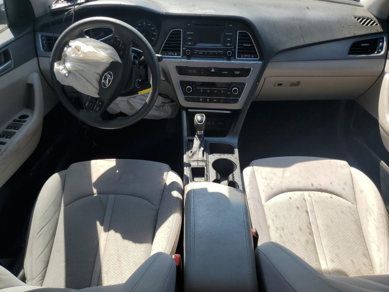 2015 Hyundai Sonata Se VIN: 5NPE24AF3FH000922 Lot: 81211015