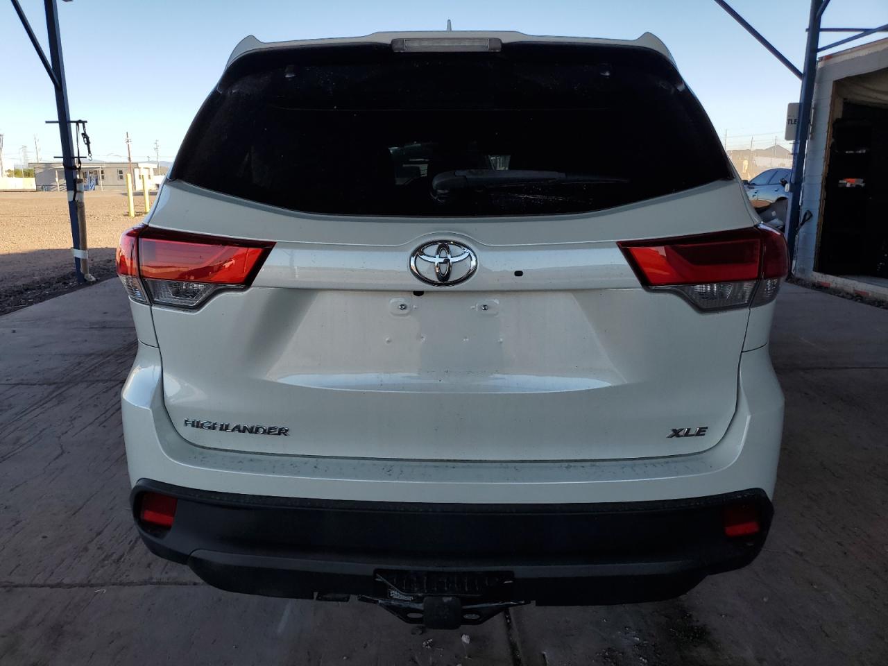 2018 Toyota Highlander Se VIN: 5TDKZRFH2JS544174 Lot: 81777485