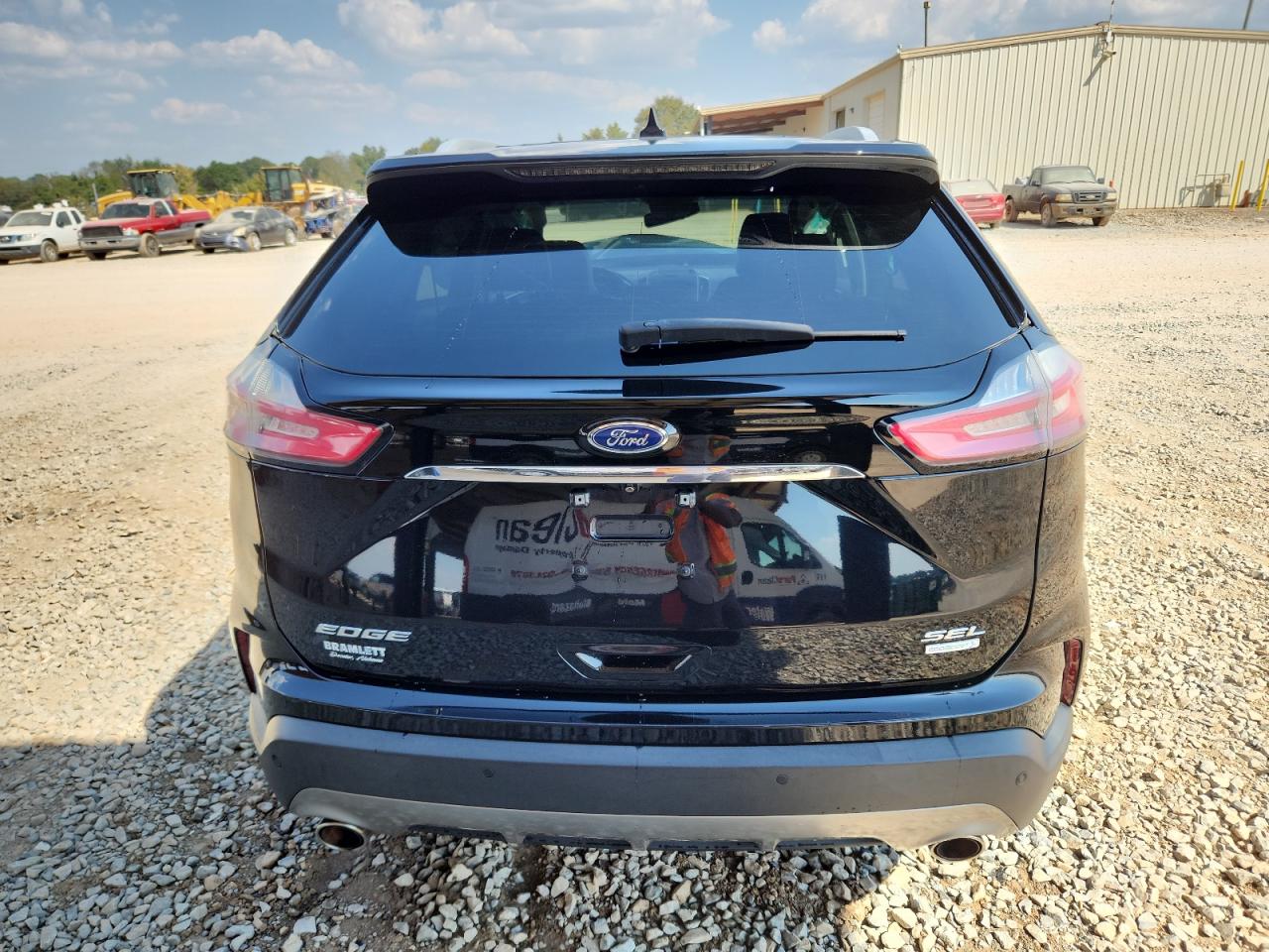 2020 Ford Edge Sel VIN: 2FMPK3J9XLBA57117 Lot: 81327965