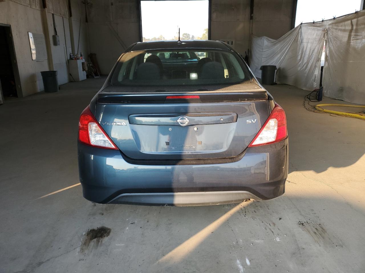 2017 Nissan Versa S VIN: 3N1CN7AP6HL813508 Lot: 81215735